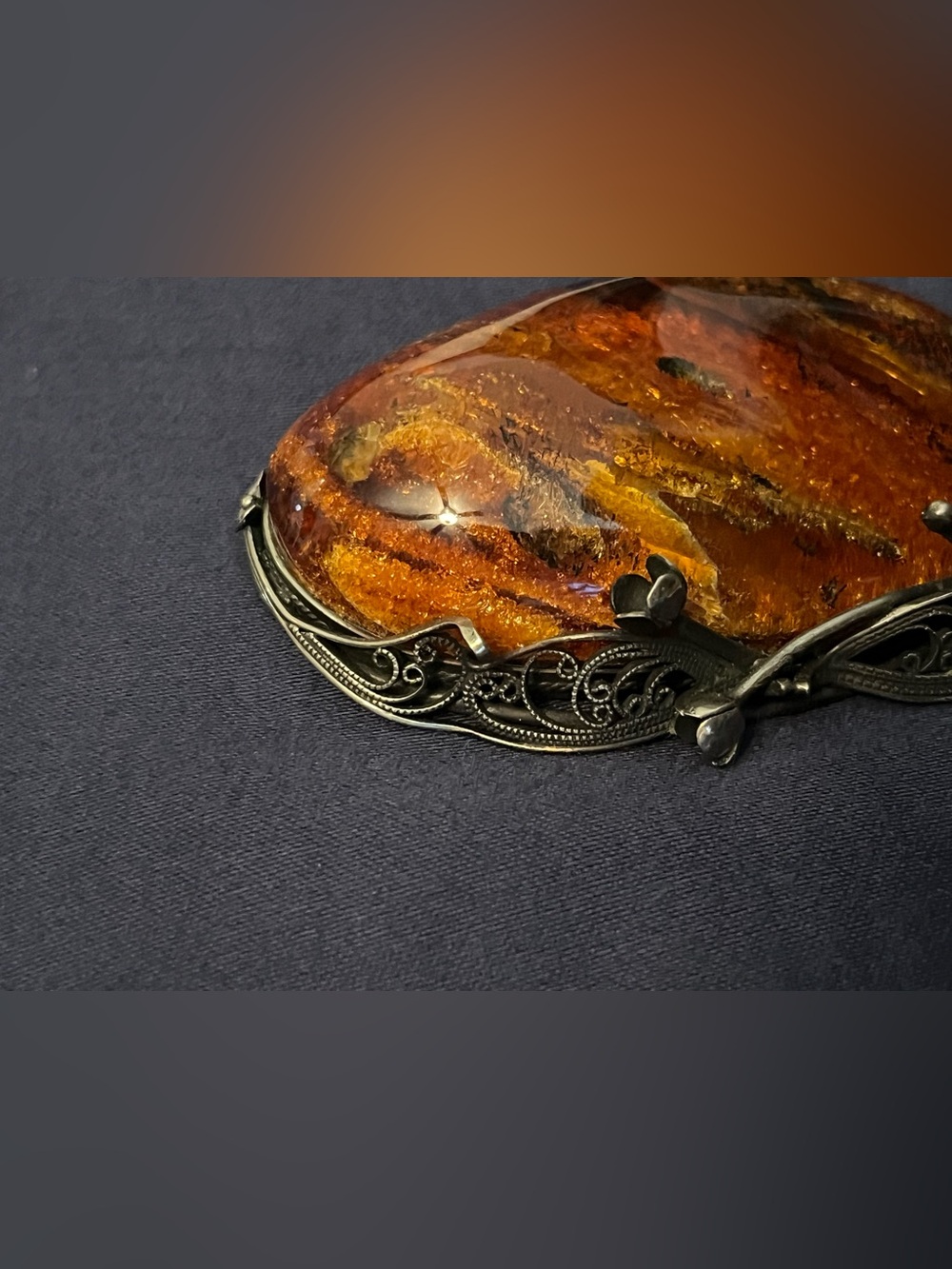 Sterling Silver Vintage Deep Honey Amber Brooch with Floral Filigree Setting - Picture 3 of 6
